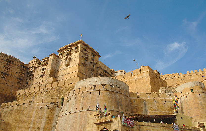 udaipur to jaisalmer tour package